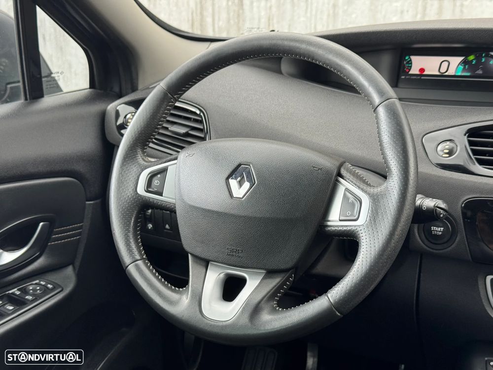 Renault Grand Scénic 1.5 dCi Bose Edition 7L - 17