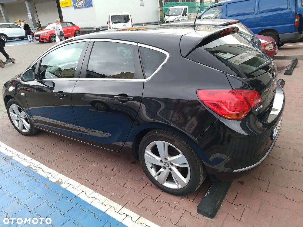 Opel Astra 1.4 T Cosmo S&S EU6 - 5