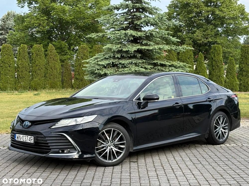 Toyota Camry 2.5 Hybrid Executive CVT - 2