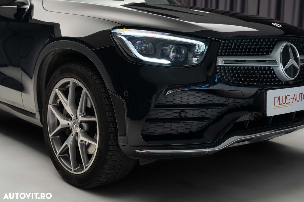 Mercedes-Benz GLC Coupe 300 4MATIC MHEV - 2