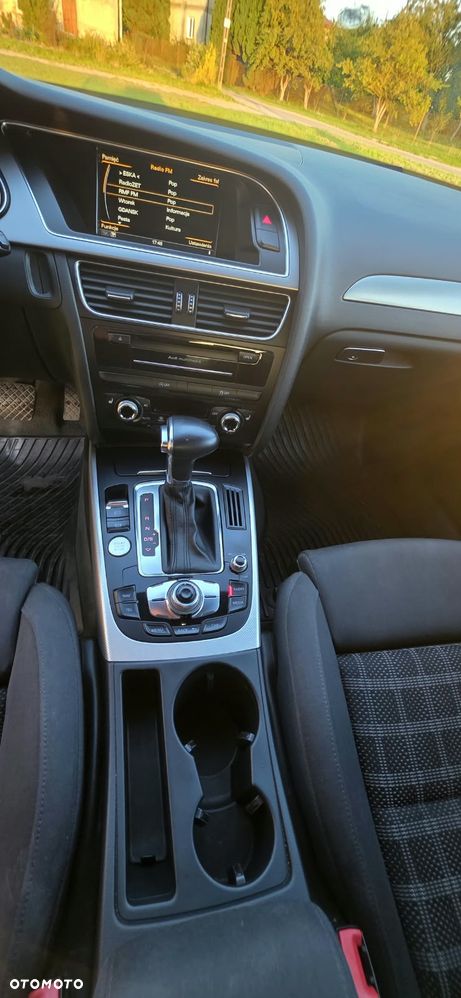 Audi A4 Avant - 9