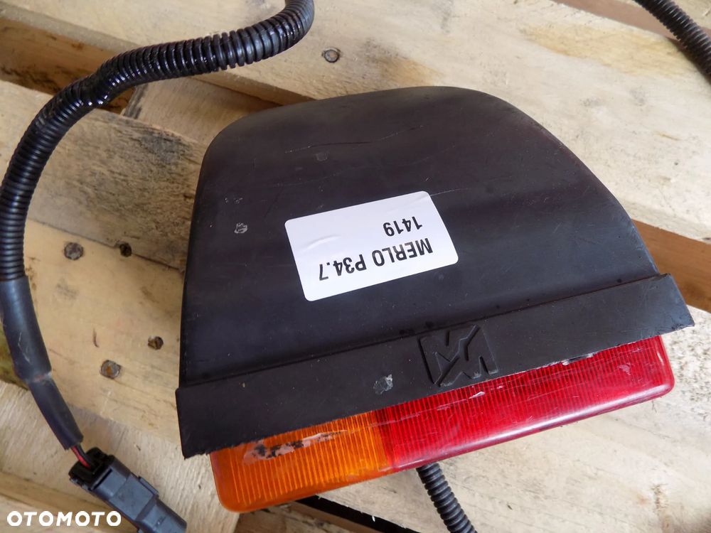 Merlo P 34.7 lampa tył lewa 077453 - 2