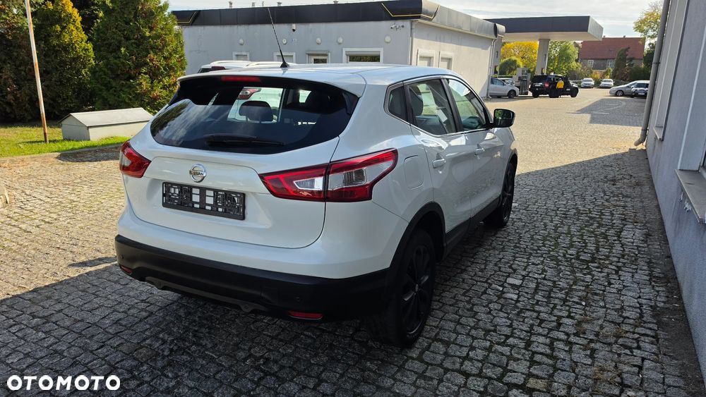 Nissan Qashqai 1.2 DIG-T N-Connecta - 7
