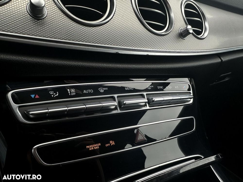 Mercedes-Benz E - 23
