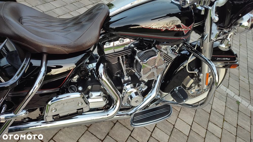Harley-Davidson Touring Road King - 9