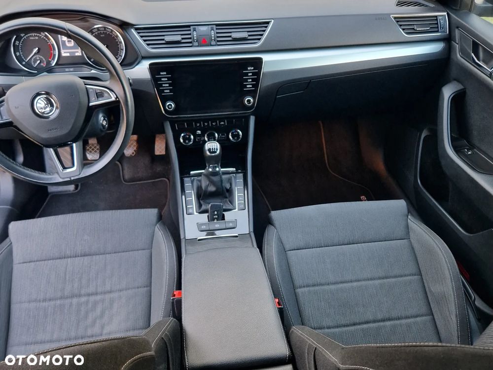Skoda Superb 1.4 TSI ACT Ambition - 14