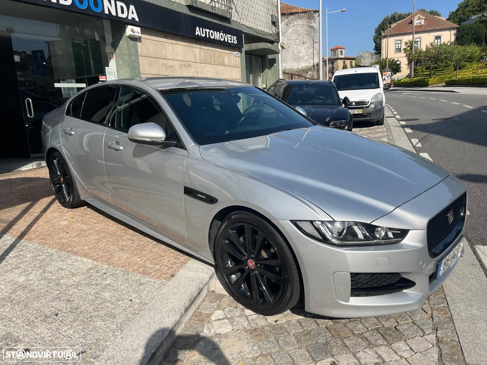 Jaguar XE 2.0 D R-Sport Aut. - 5
