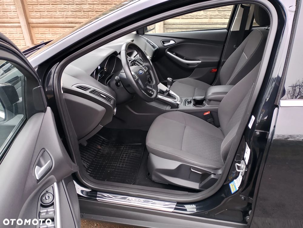 Ford Focus - 12