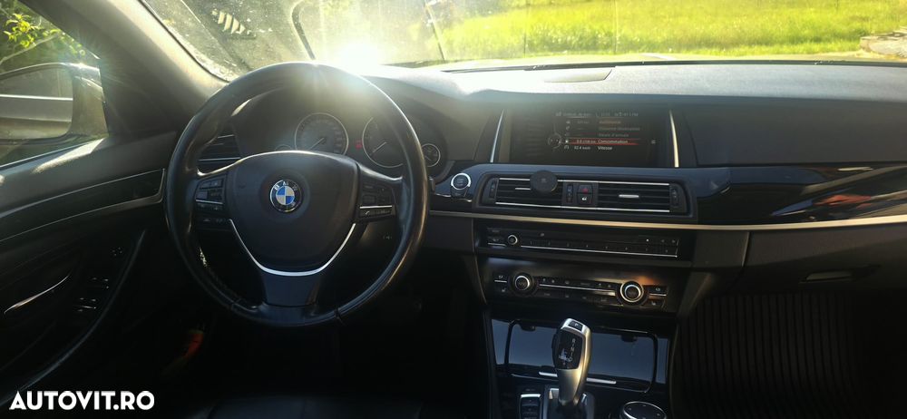 BMW Seria 5 520d xDrive AT - 4