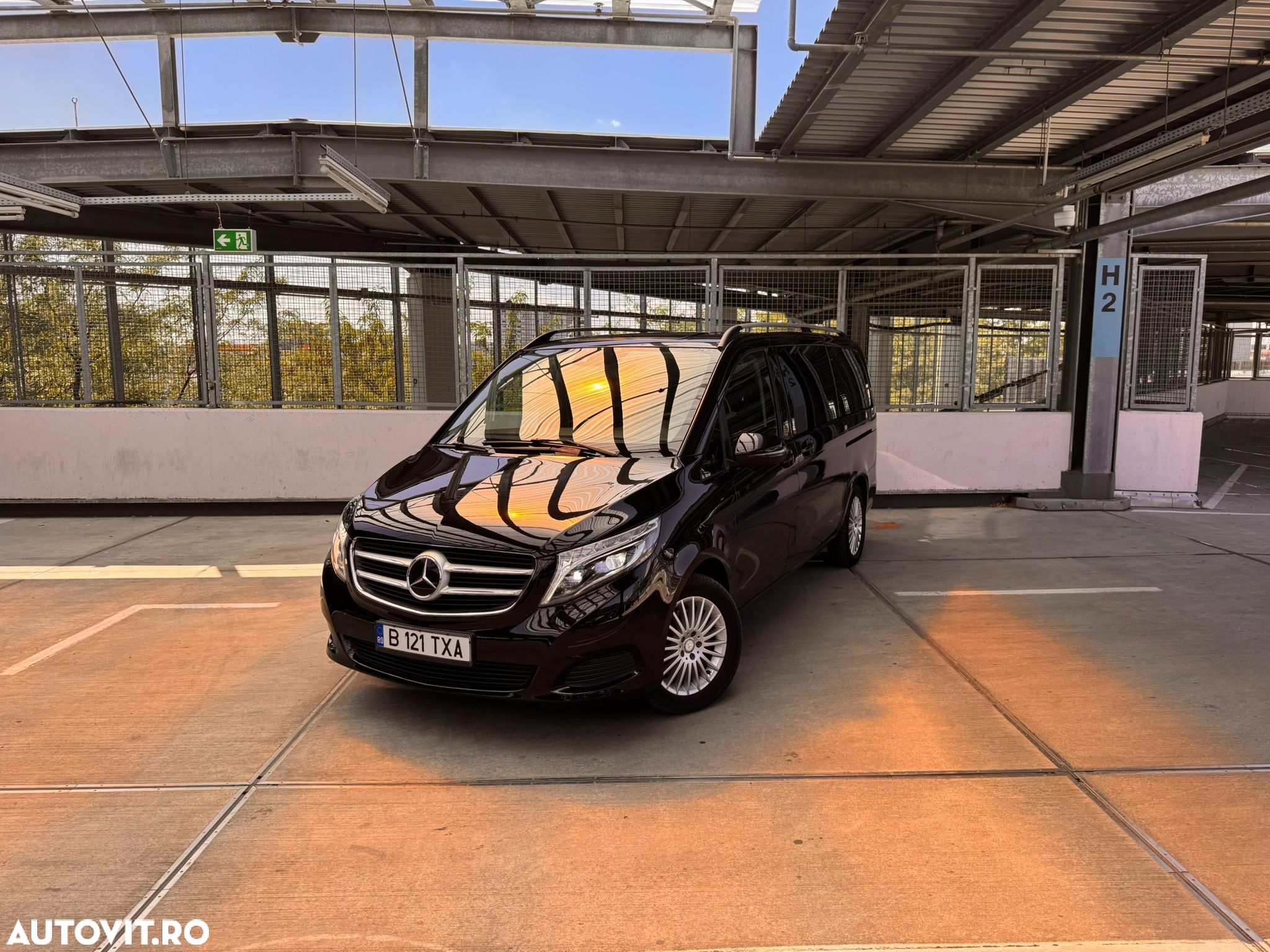 Mercedes-Benz V 250 (BlueTEC) d lang 4Matic 7G-TRONIC Edition - 1