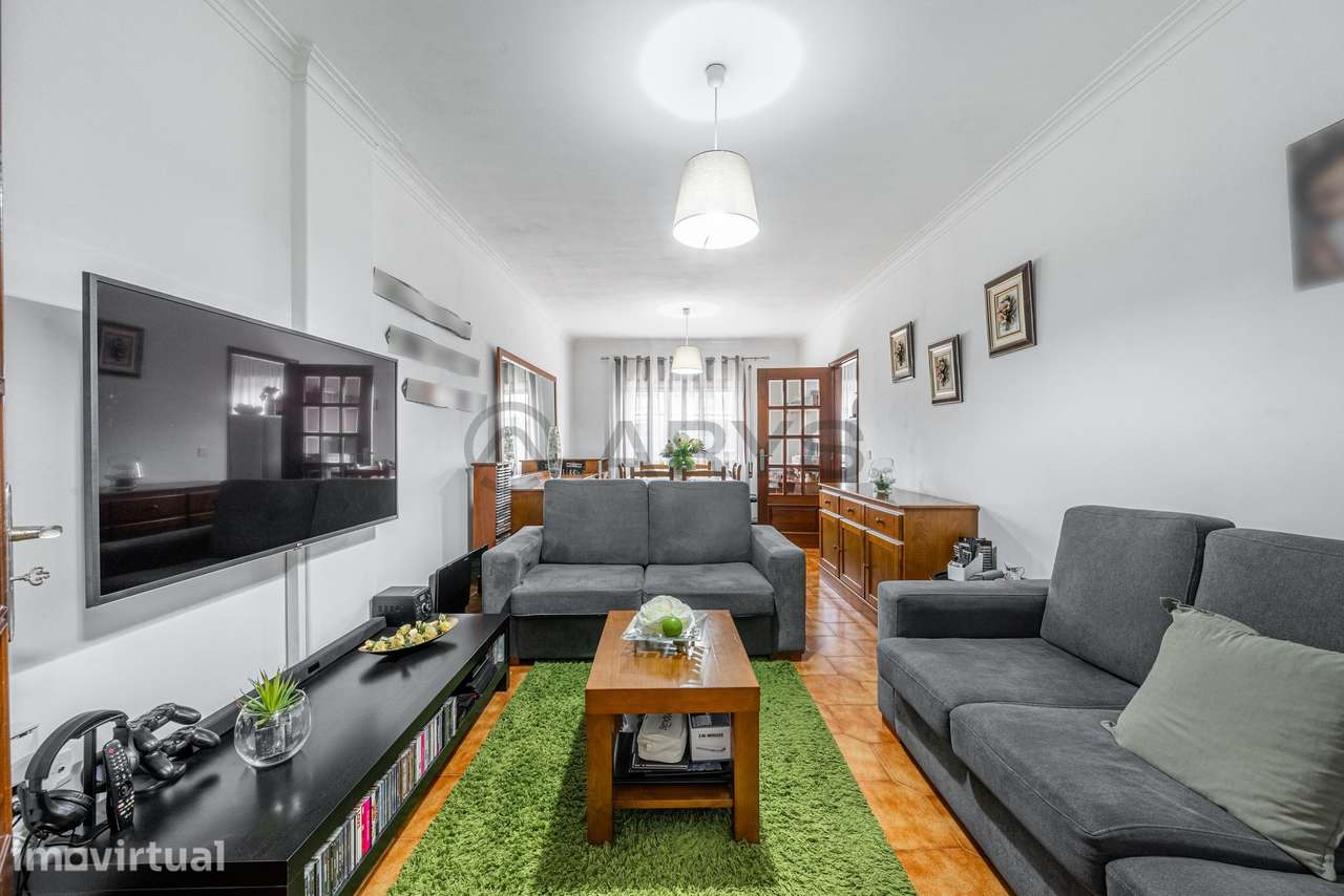 Excelente apartamento T2 localizado em Vermoim, Maia - Grande imagem: 3/24