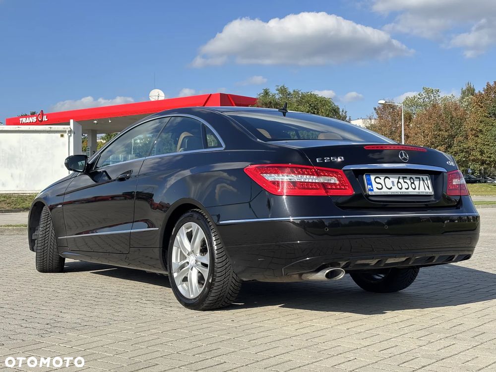 Mercedes-Benz Klasa E - 8