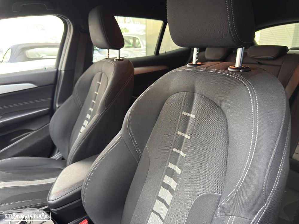 BMW X2 16 d sDrive Pack M - 28