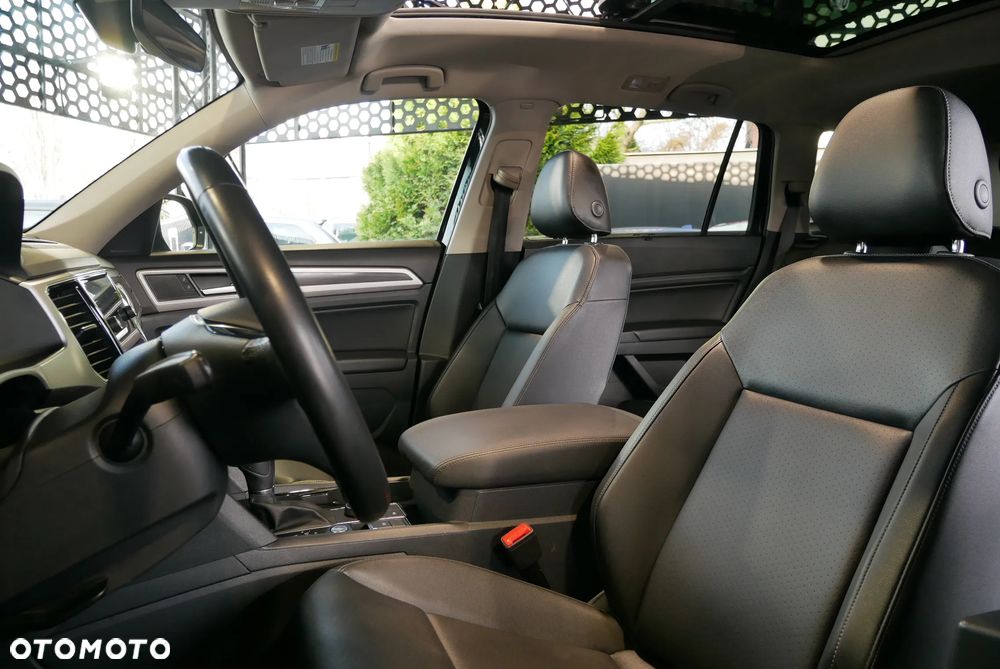 Volkswagen Atlas - 12