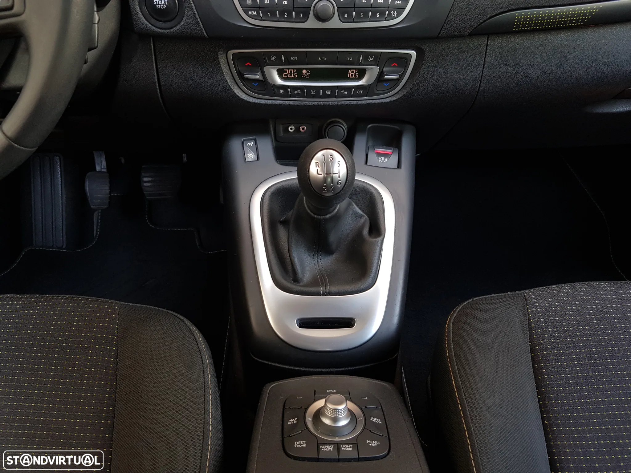 Renault Scénic 1.5 dCi Dynamique S - 43