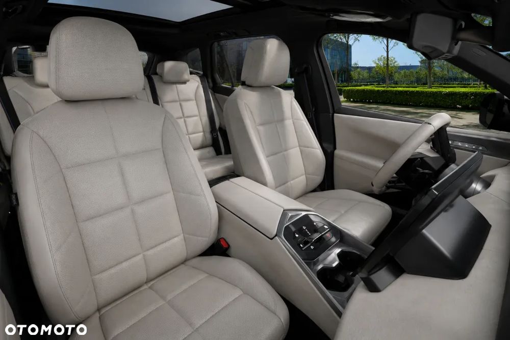 BMW X5 xDrive40d - 13