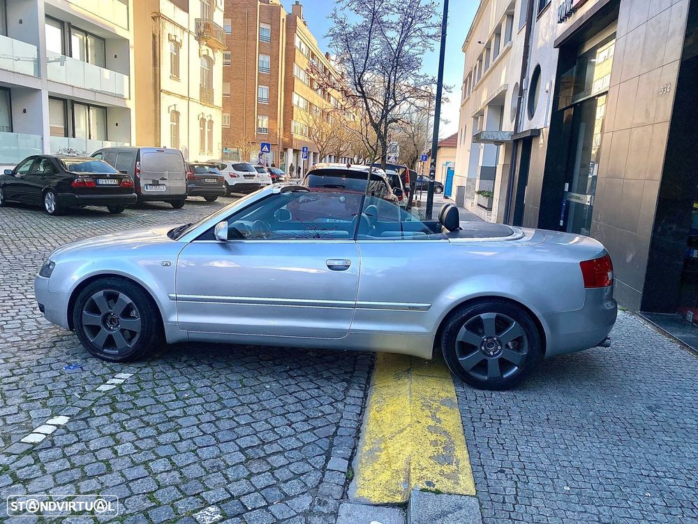 Audi A4 Cabrio 2.5 TDI S-line - 9