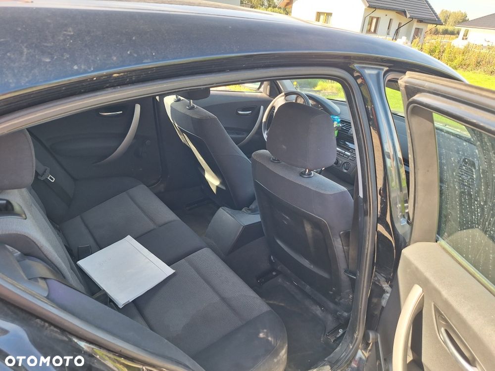 BMW Seria 1 2005 photo 4
