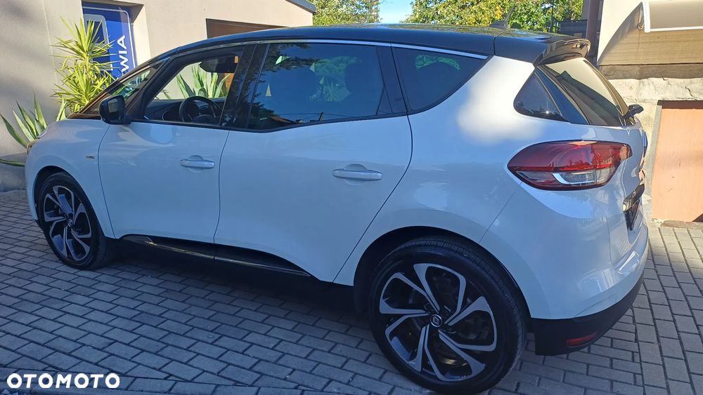 Renault Scenic ENERGY dCi 130 Start & Stop Euro 6 Bose Edition - 12