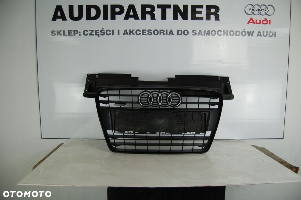 GRILL ATRAPA AUDI TTS TT 8J S-LINE BLACK LINE ORYGINAŁ - 1