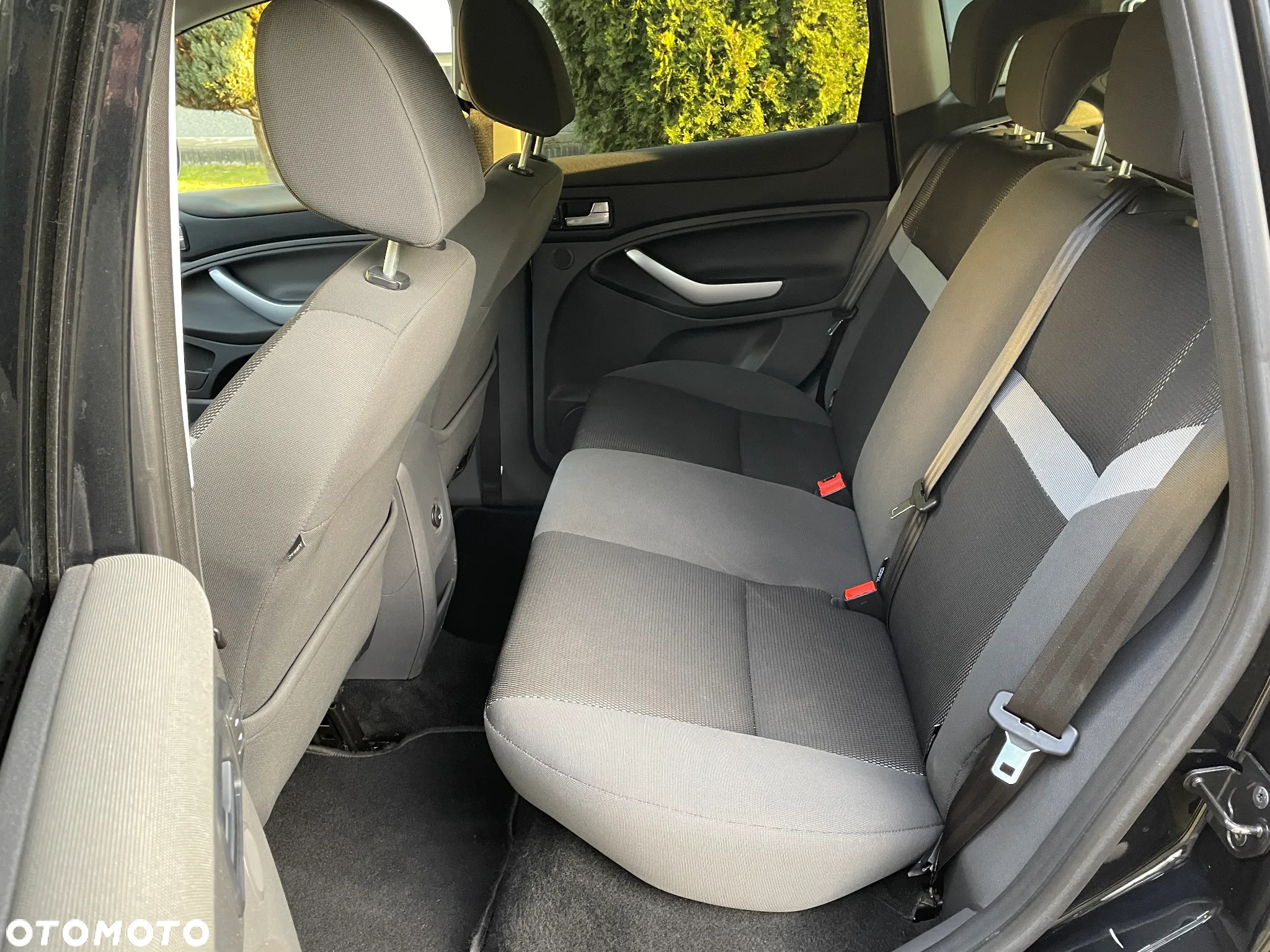 Ford Kuga 2.0 TDCi 2x4 Trend - 33