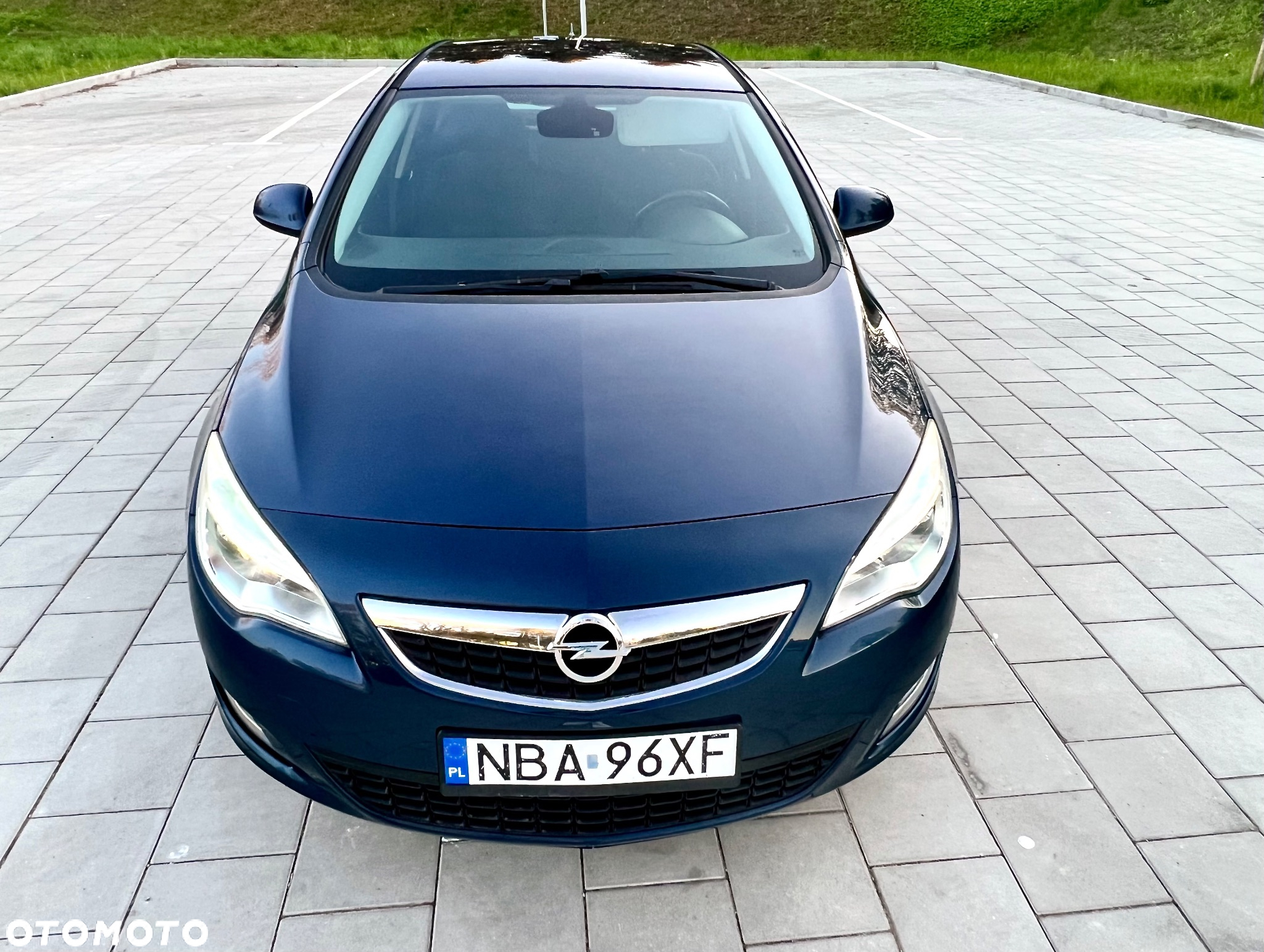 Opel Astra 1.4 Turbo Automatik Cosmo - 4