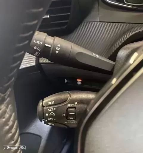 Peugeot 208 PureTech 100 Style - 9