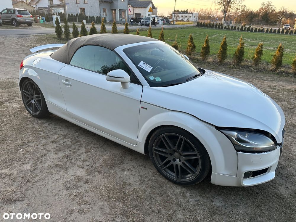 Audi TT Roadster 2.0 TFSI S tronic quattro - 29