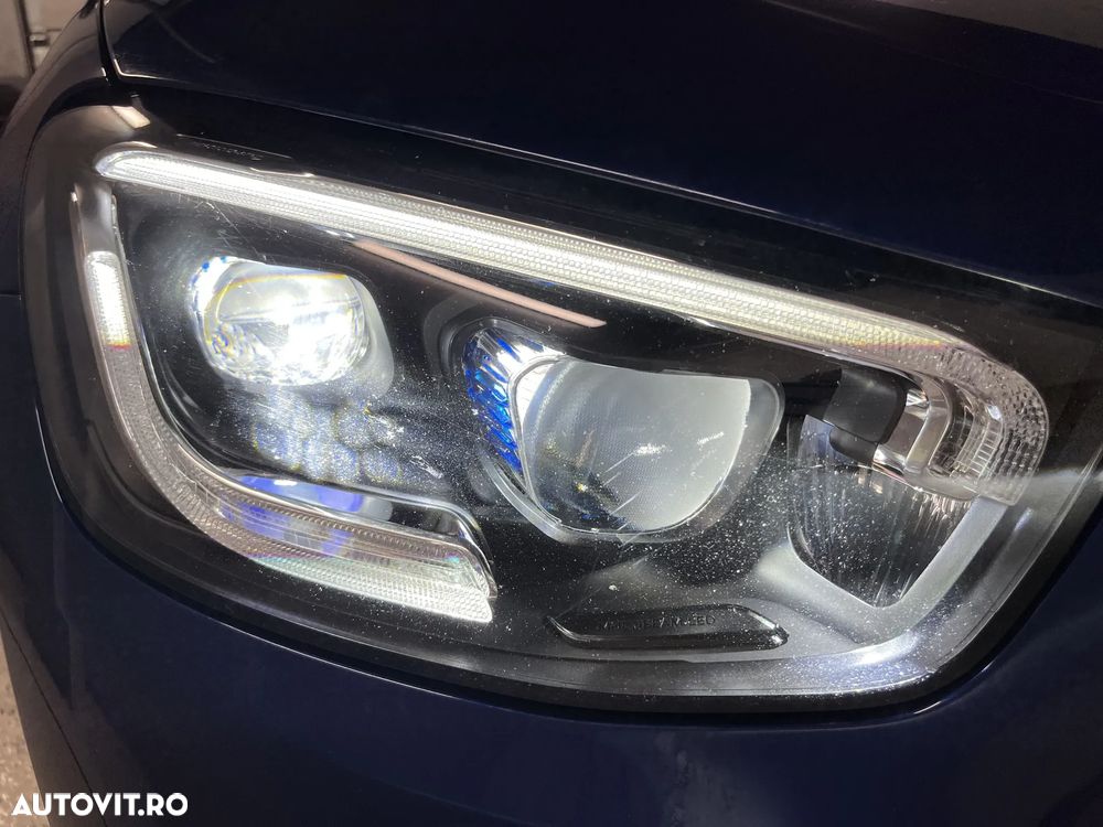 Mercedes-Benz GLC 300 e 4MATIC - 30