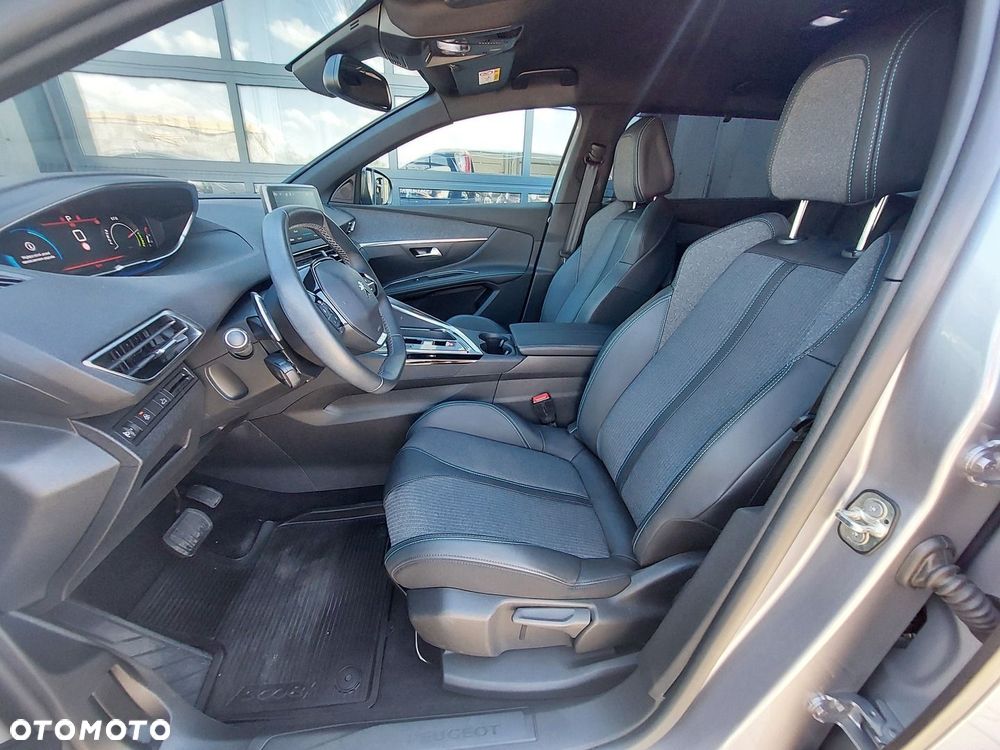 Peugeot 5008 - 13