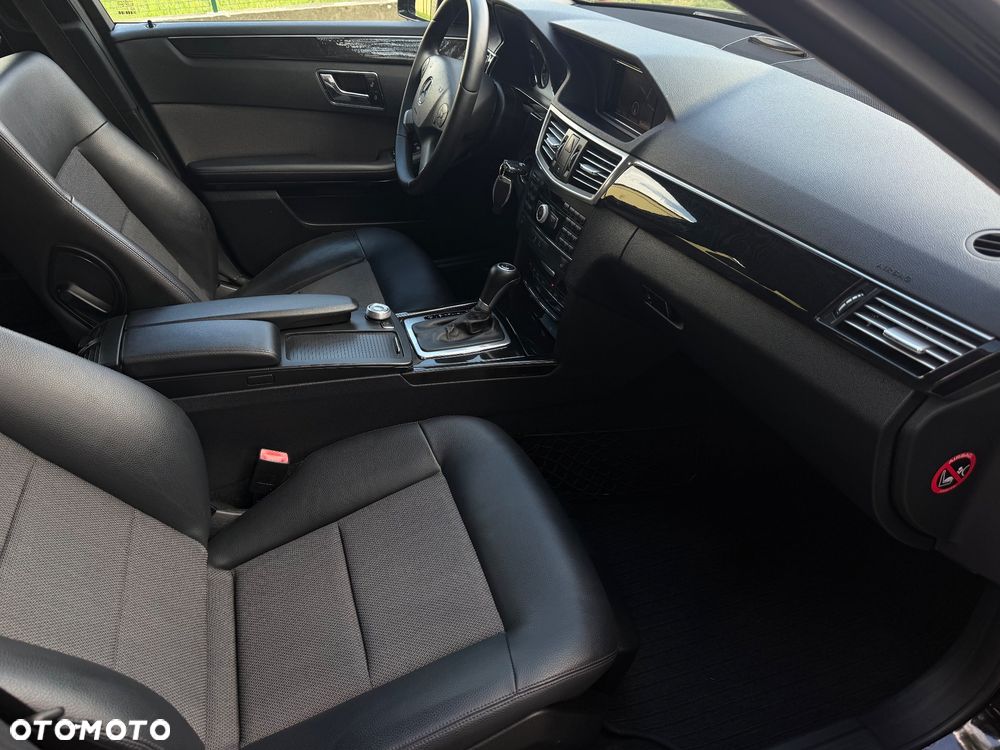 Mercedes-Benz Klasa E 220 CDI Automatik Avantgarde BusinessEDITION - 16