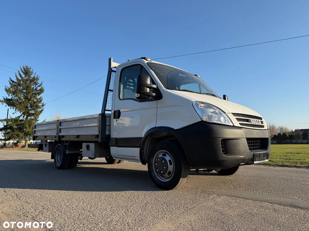 Iveco 35C13 * 2.3 / 130KM * Skrzyniowy * Rama * Rozstaw osi: 3.7m * - 6
