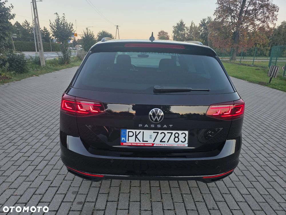Volkswagen Passat 2.0 TDI SCR Style DSG - 13