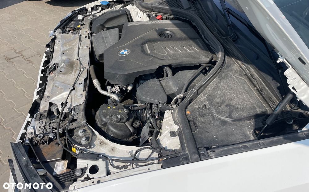 BMW Seria 3 318i Sport Line sport - 9