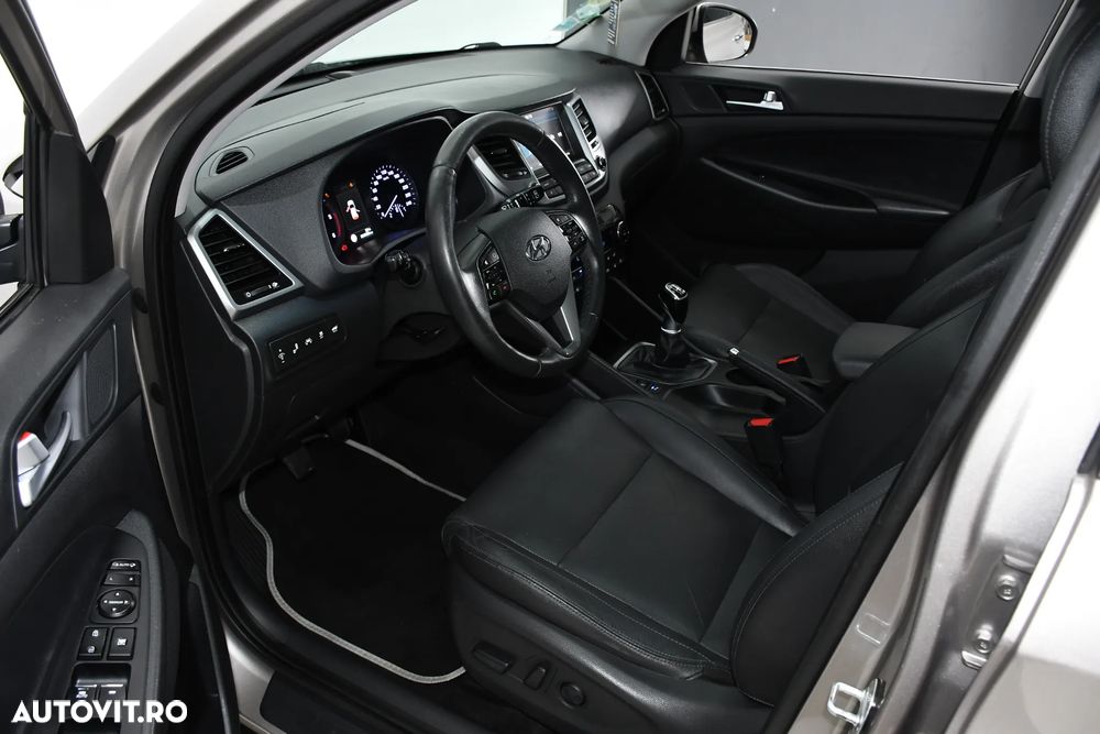 Hyundai Tucson 2.0 CRDI 2WD Style - 15