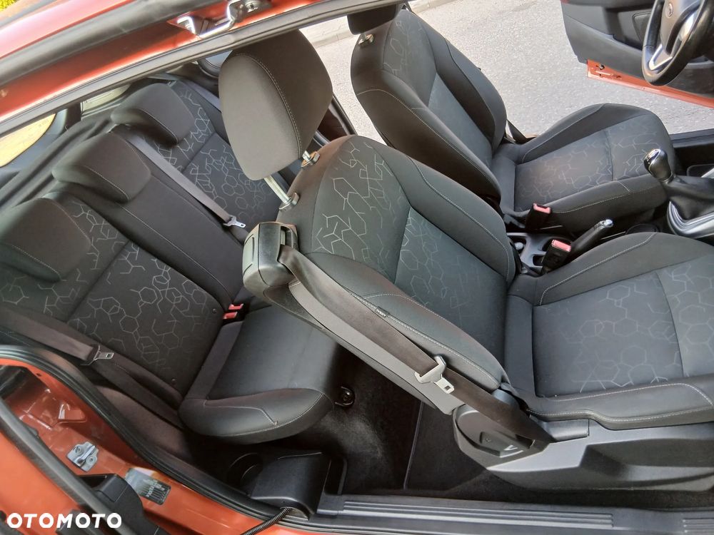 Ford B-MAX - 12