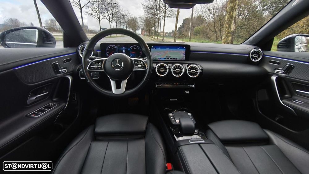 Mercedes-Benz CLA 180 d Shooting Brake Business Solutions Aut. - 17