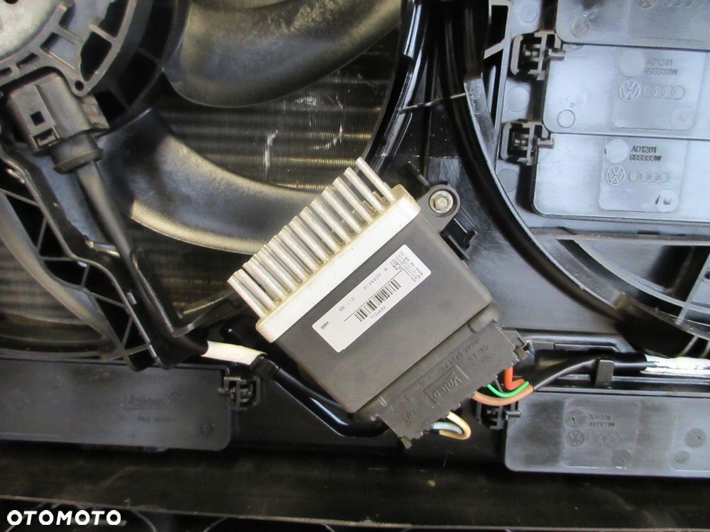 pas przedni chłodnice audi a4 b8 allroad 2.0 tdi automat - 8