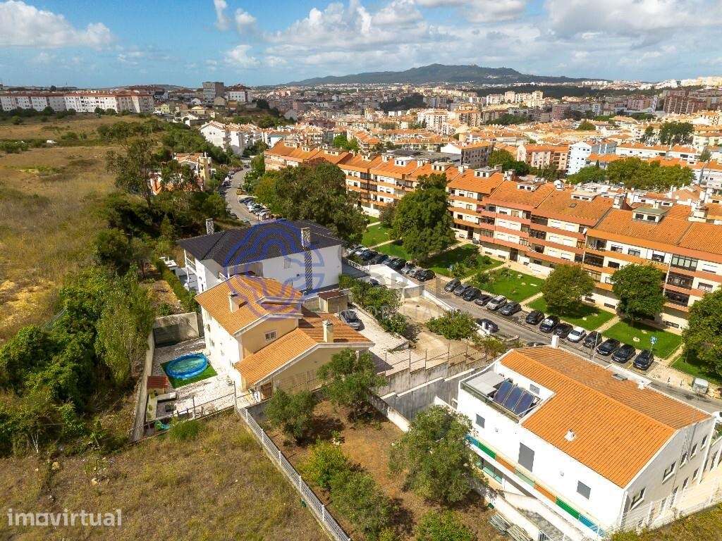 Vivenda V5 em Agualva - Grande imagem: 5/40