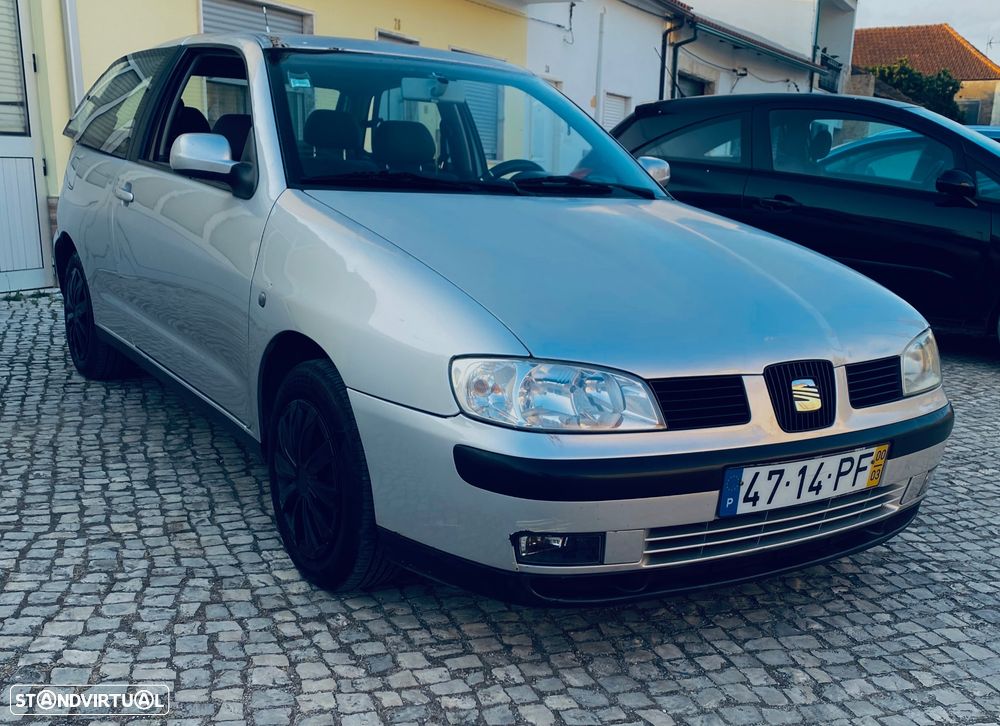 SEAT Ibiza 1.4 Mpi Crono - 2