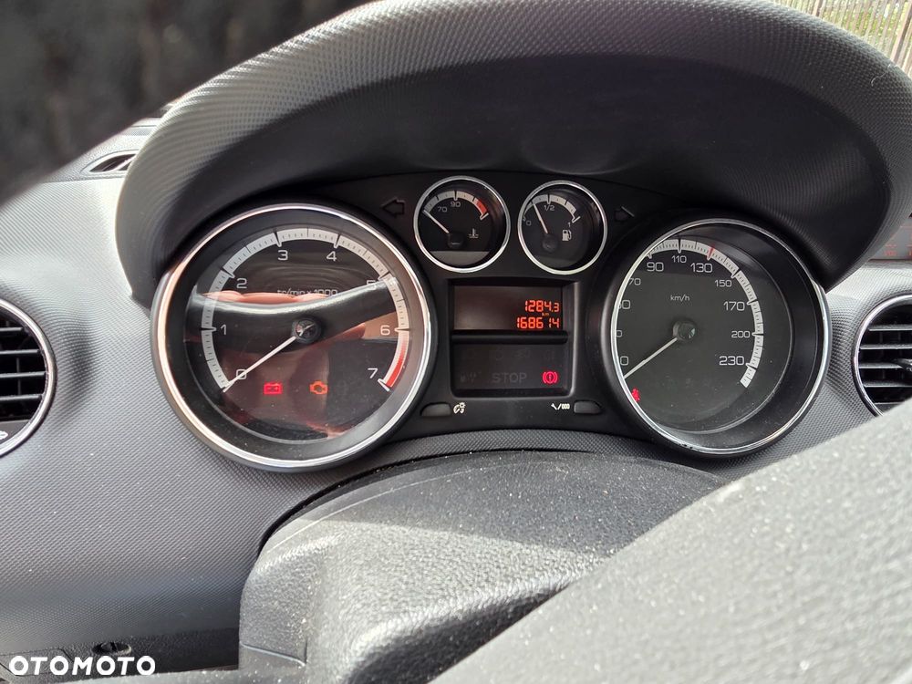 Peugeot 308 1.6 Premium - 3