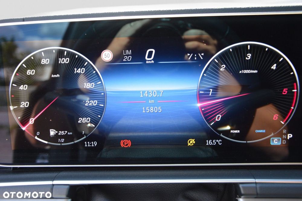 Mercedes-Benz GLE - 12
