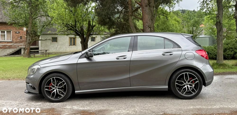 Mercedes-Benz Klasa A 180 (BlueEFFICIENCY) - 12