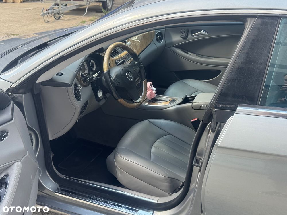 Mercedes-Benz CLS 350 CGI 7G-TRONIC - 10