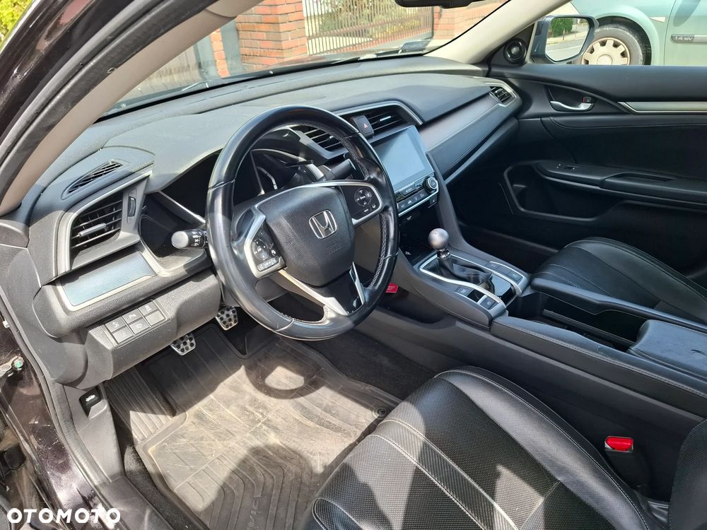 Honda Civic 1.5 T Executive - 9