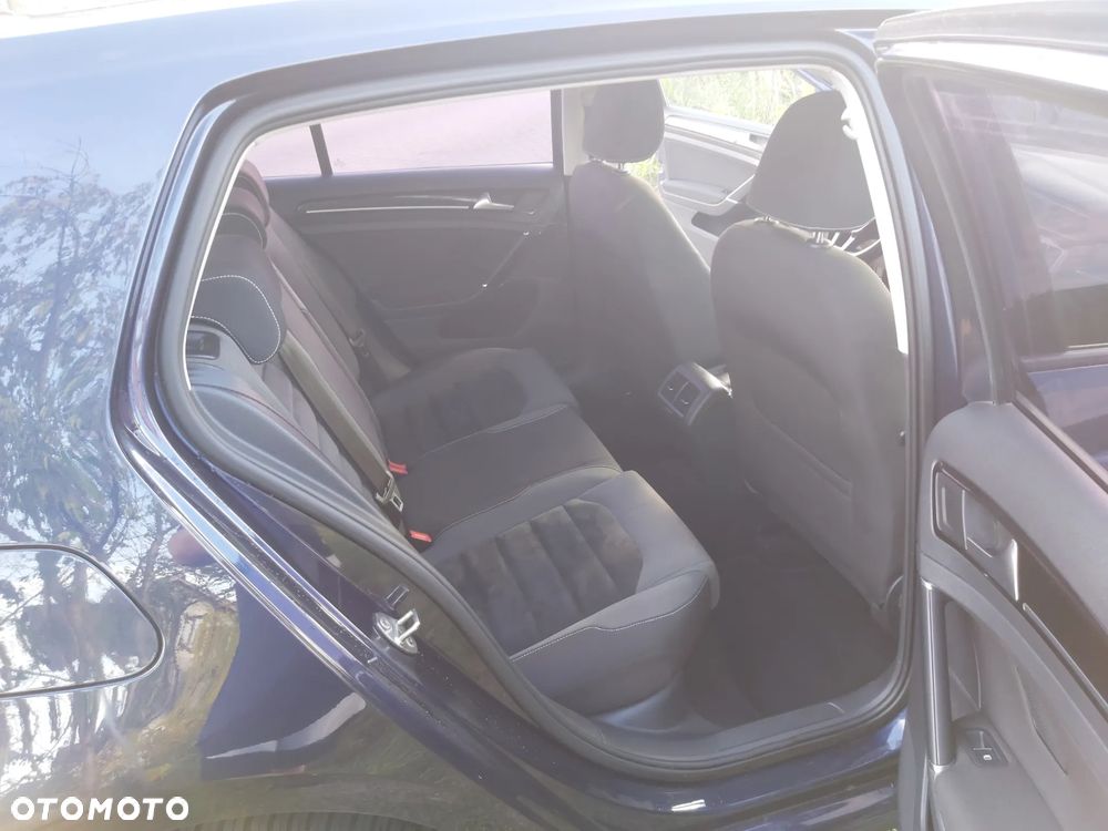 Volkswagen Golf 2.0 TDI BMT Highline DSG - 19