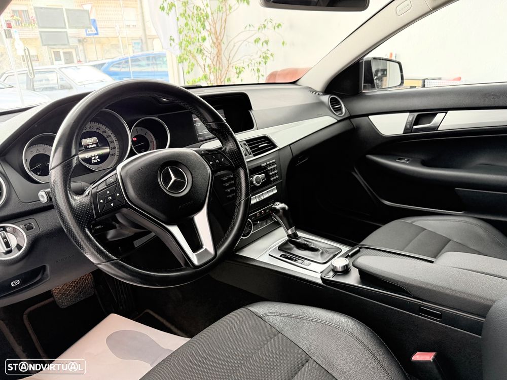 Mercedes-Benz C 220 CDI DPF (BlueEFFICIENCY) 7G-TRONIC - 20