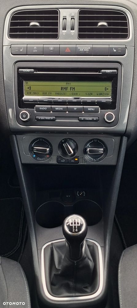 Volkswagen Polo 1.4 16V Highline - 8