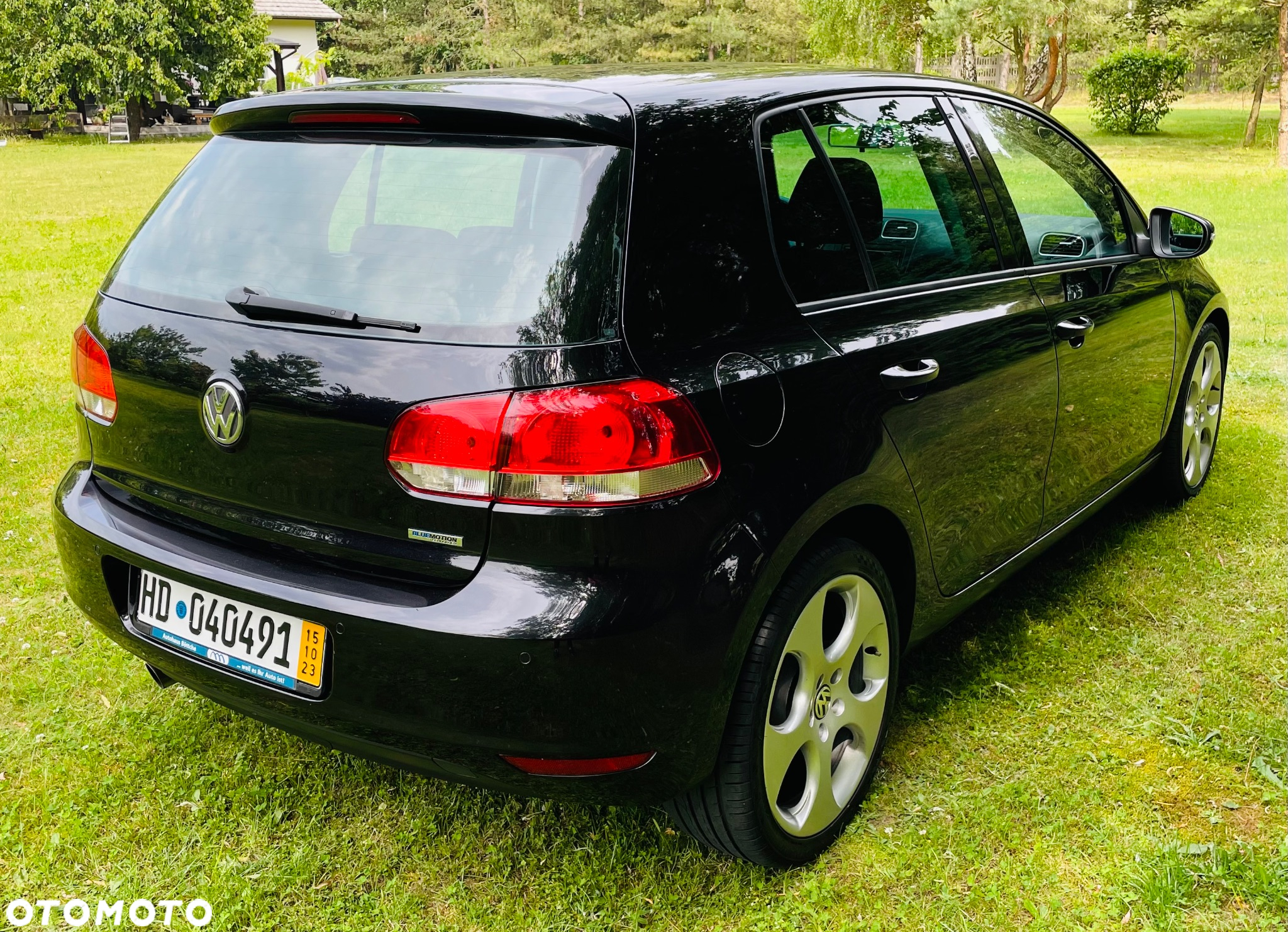 Volkswagen Golf 1.6 TDI BlueMotion Technology Comfortline - 14