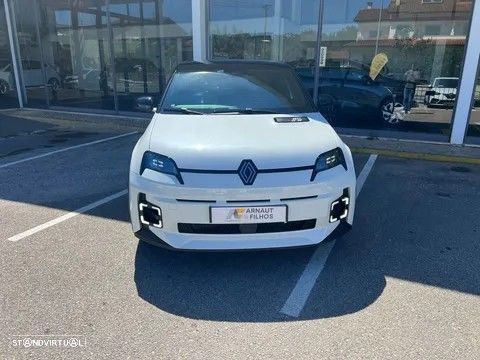 Renault 5 E-Tech - 6
